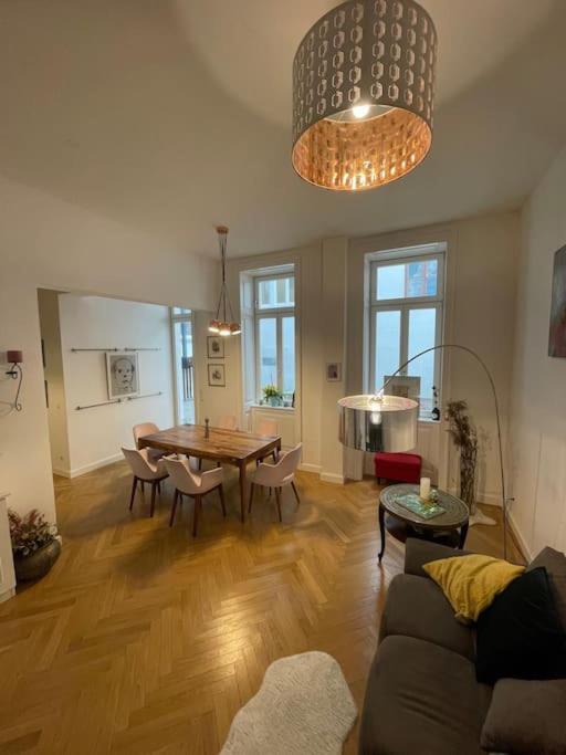 Апартаменти Townhouse Sternwarte Відень Екстер'єр фото